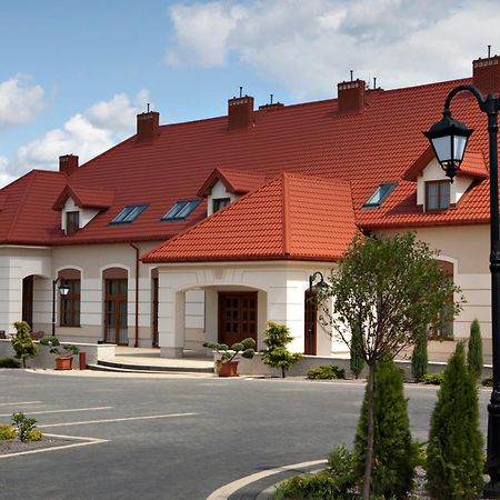 Hotel Trzy Roze Lublin Exterior foto